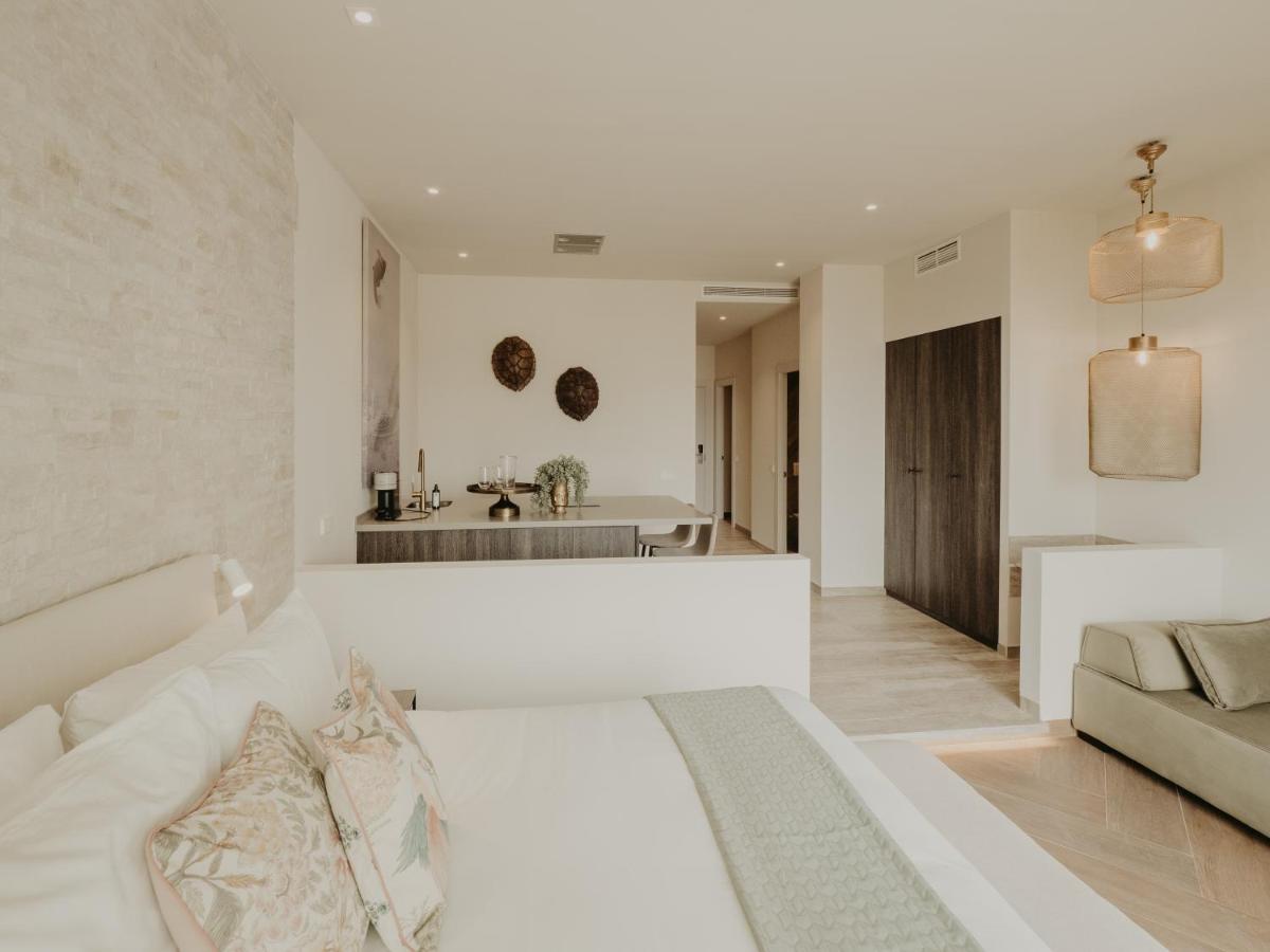 Comfy Studios Benalmadena Bagian luar foto