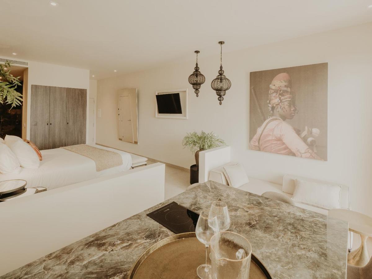 Comfy Studios Benalmadena Bagian luar foto