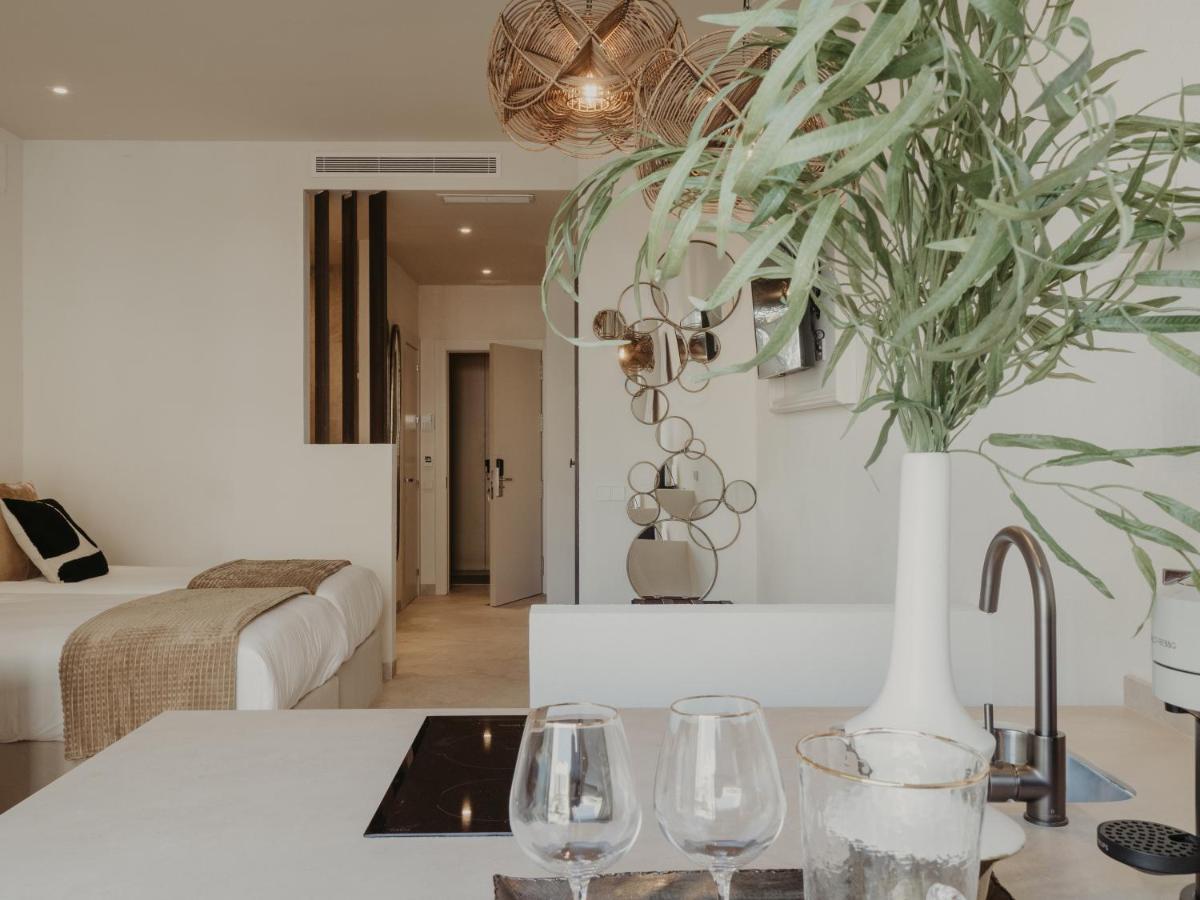 Comfy Studios Benalmadena Bagian luar foto